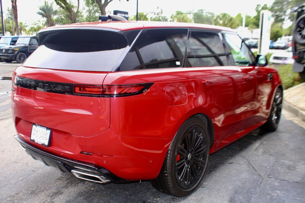 2024 Land Rover Range Rover Sport P400 Dynamic SE photo 7