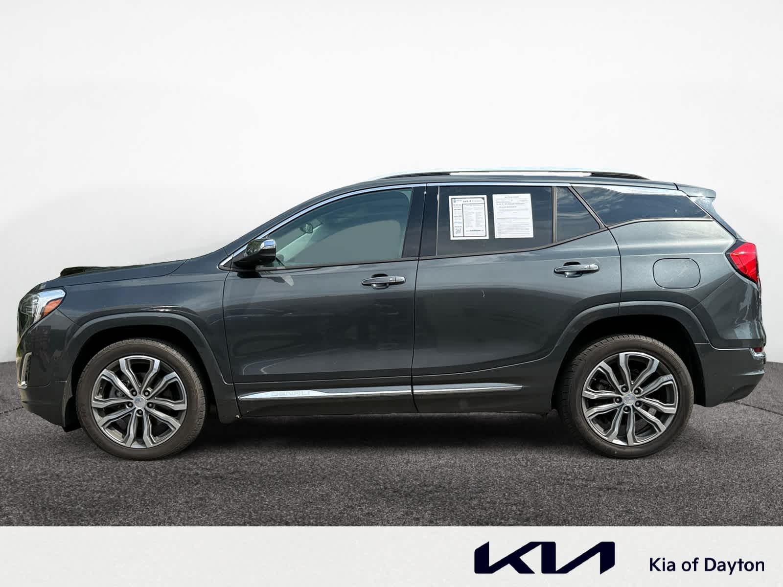 Used 2019 GMC Terrain Denali with VIN 3GKALSEX6KL146961 for sale in Huber Heights, OH
