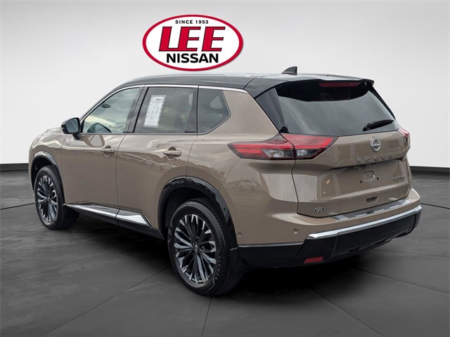 2025 Nissan Rogue Platinum photo 4