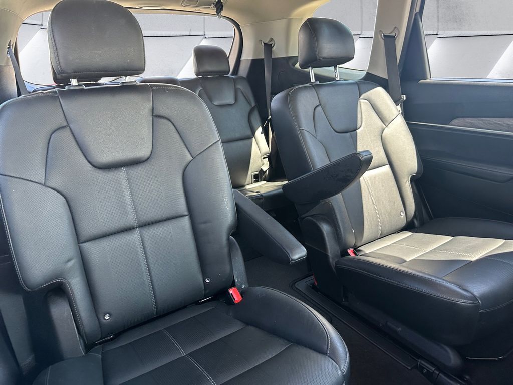 2022 Kia Telluride EX Nightfall Edition photo 8