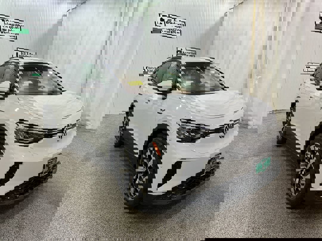 New 2025 Pure White Volkswagen Pro image 3