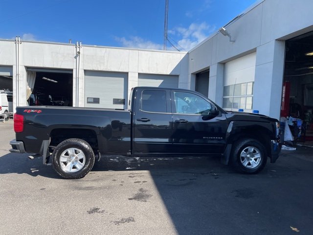 2018 Chevrolet Silverado 1500 LT photo 7