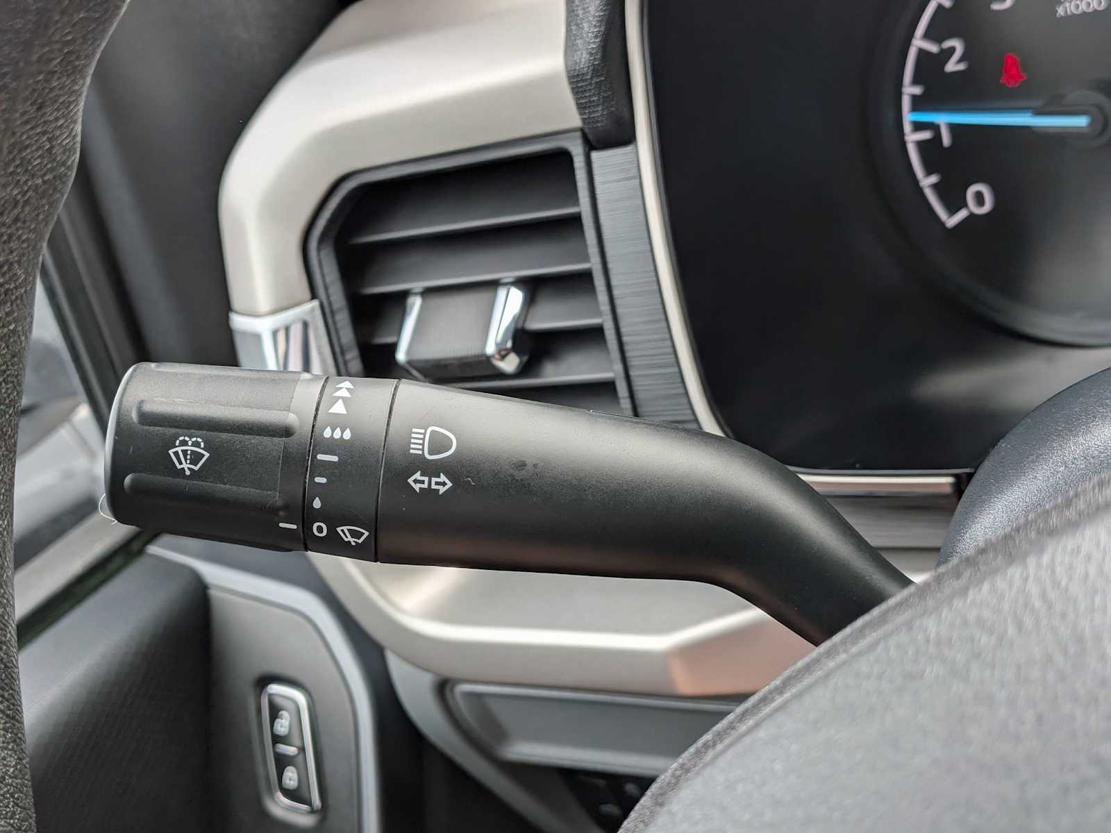 2021 Ford F-150 XL photo 24