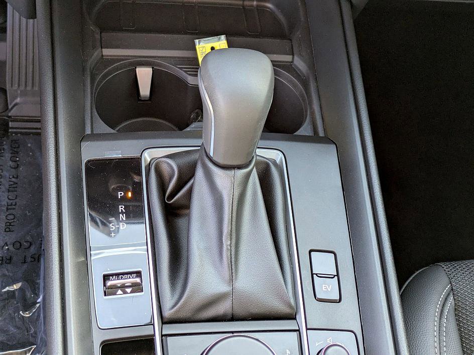 2025 Mazda CX-50 Preferred photo 24