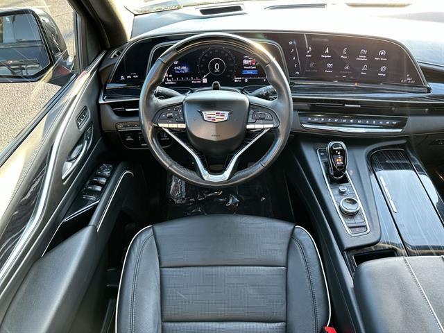 2022 Cadillac Escalade Sport photo 17