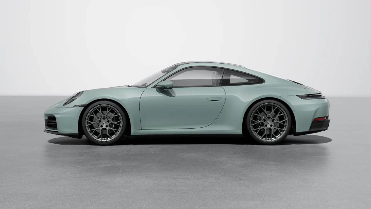 2026 Porsche 911 T photo 2