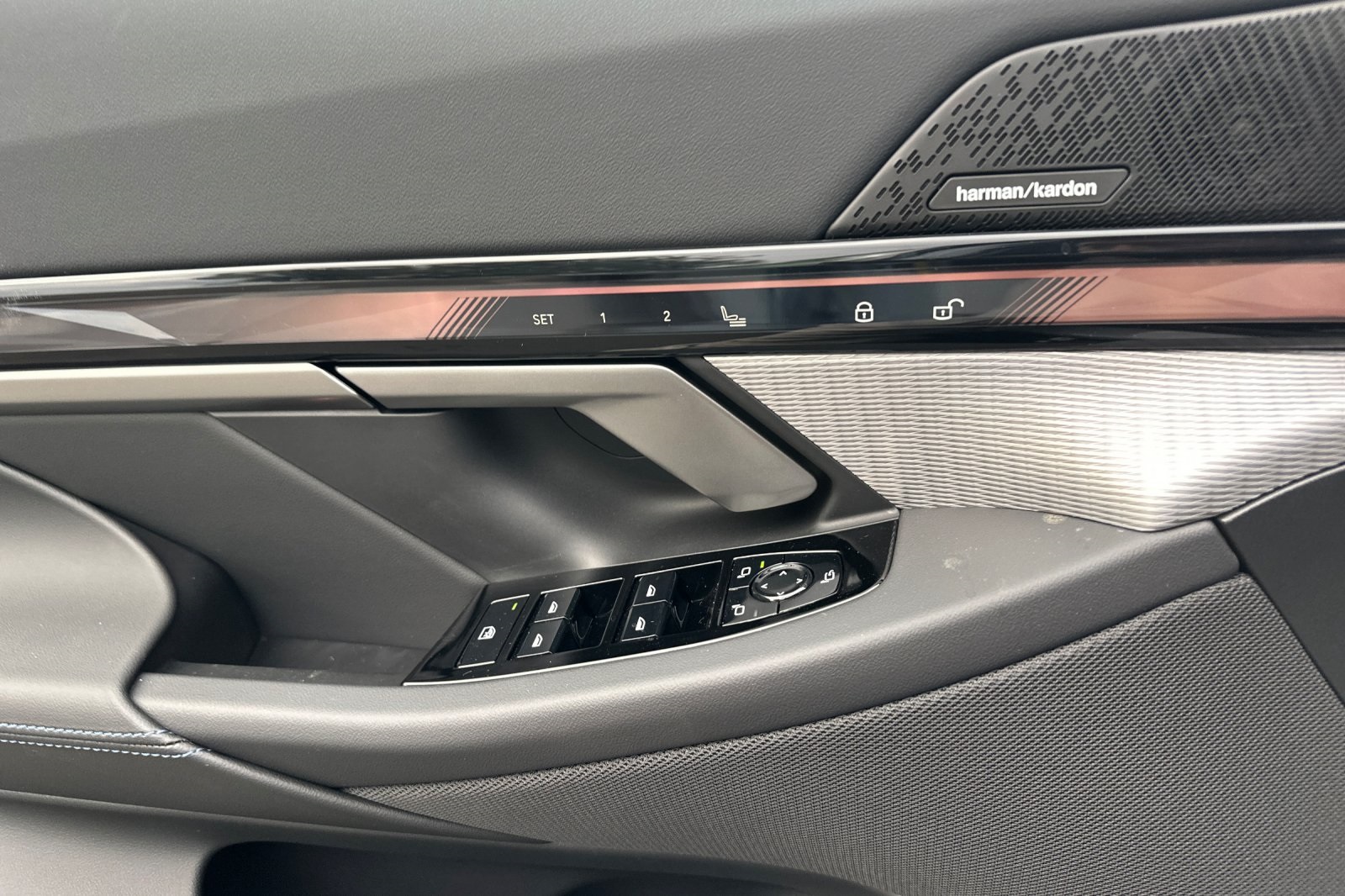 2026 Bmw i5 eDrive40 photo 8
