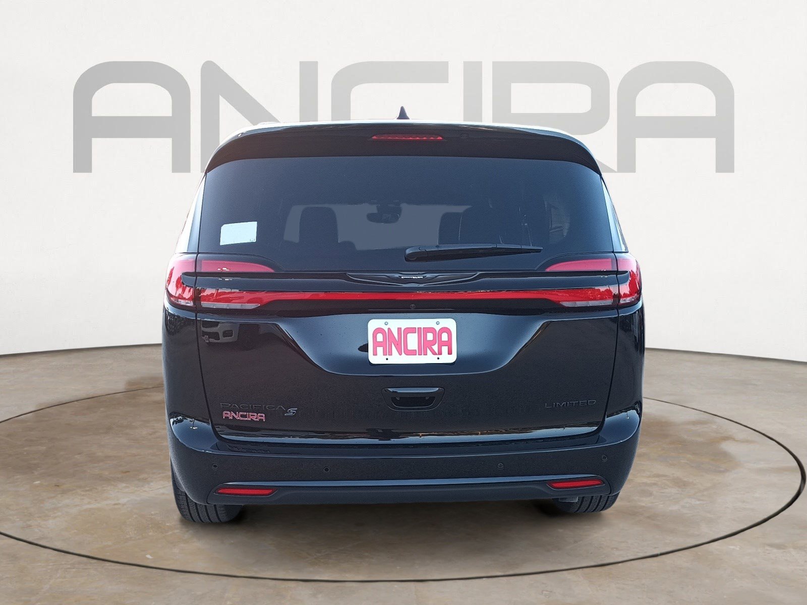 2025 Chrysler Pacifica Limited photo 9