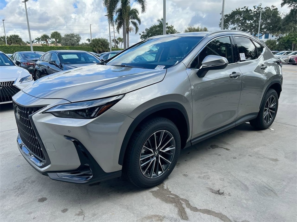 2026 Lexus NX 350 photo 2