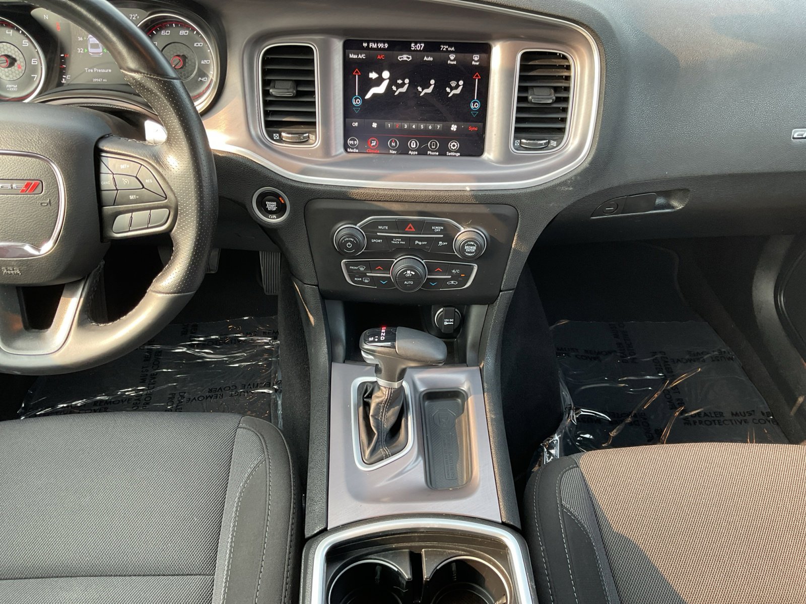 2022 Dodge Charger SXT photo 16