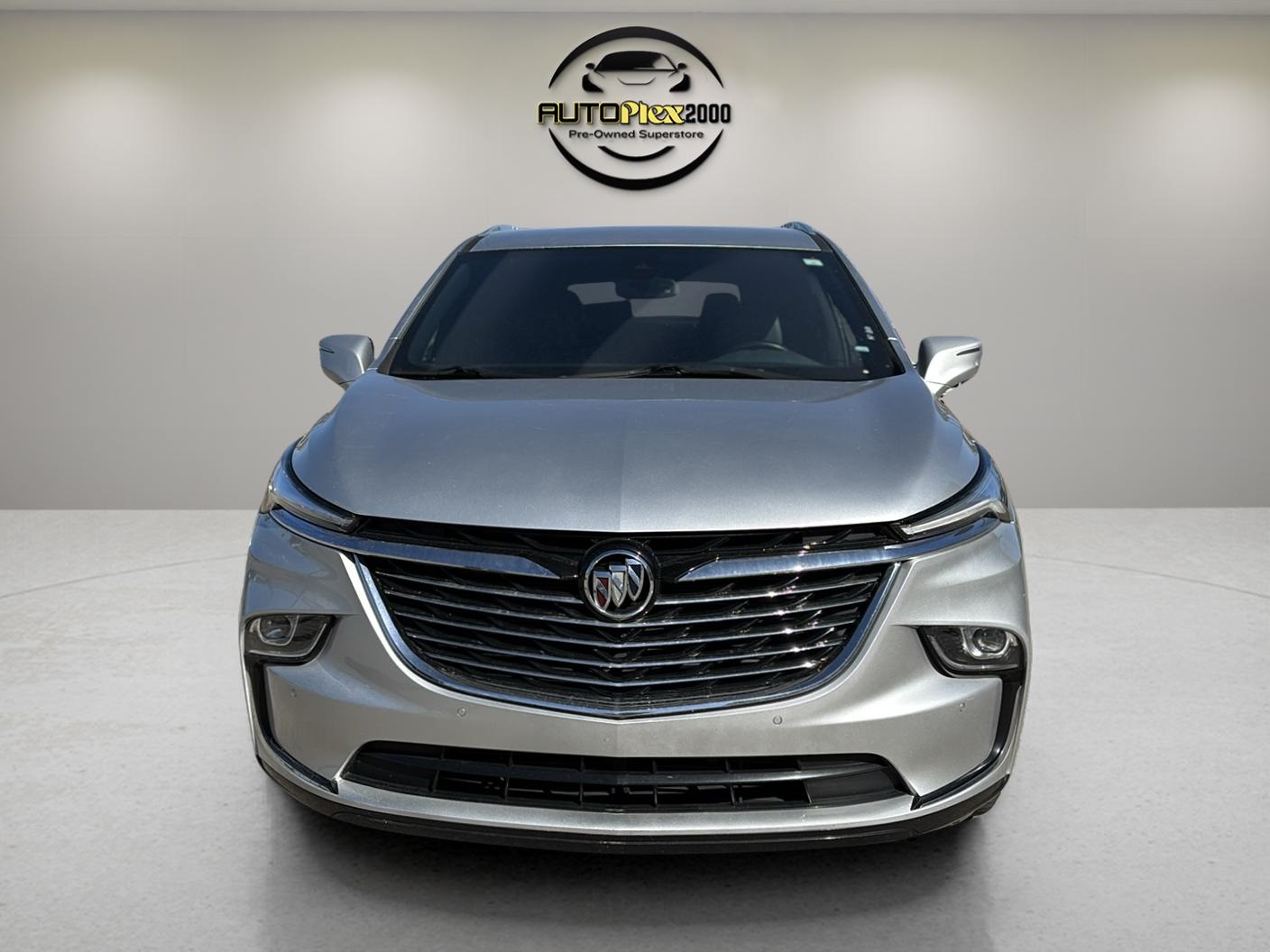 Used 2022 Silver Buick Essence image 1