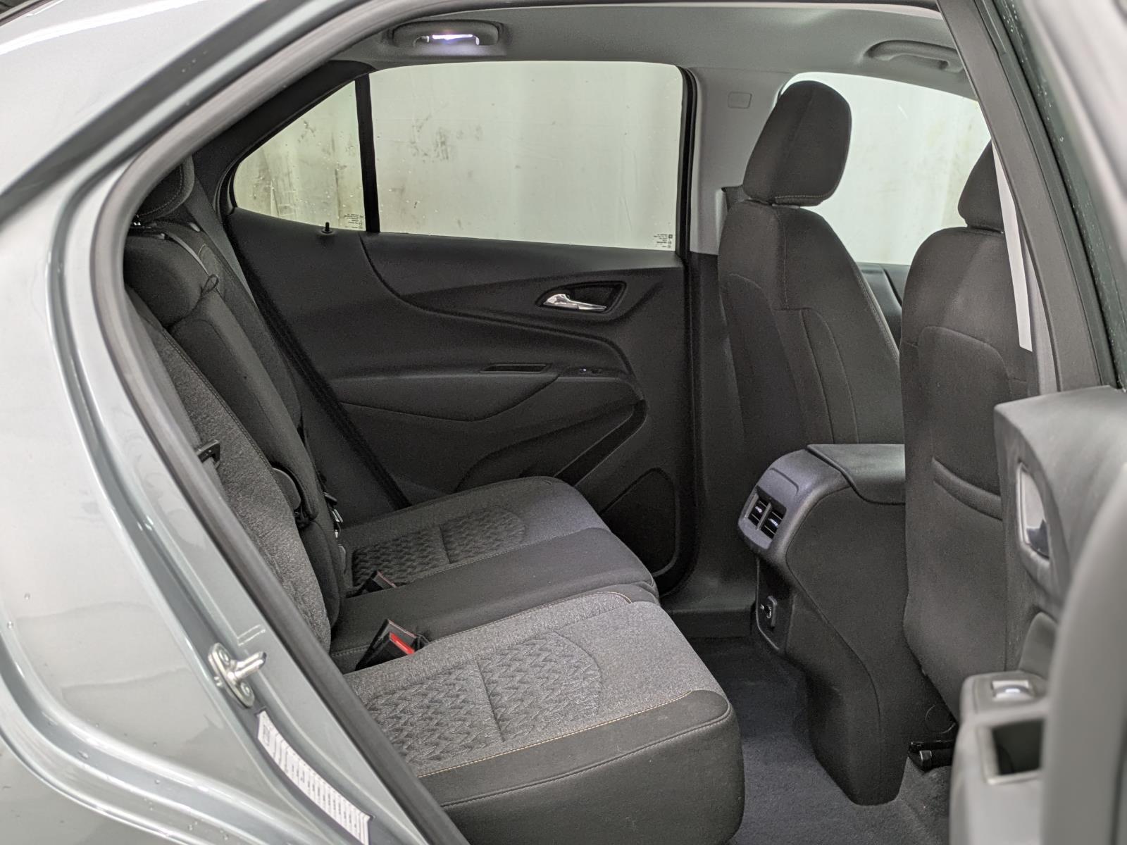 2024 Chevrolet Equinox LT photo 20