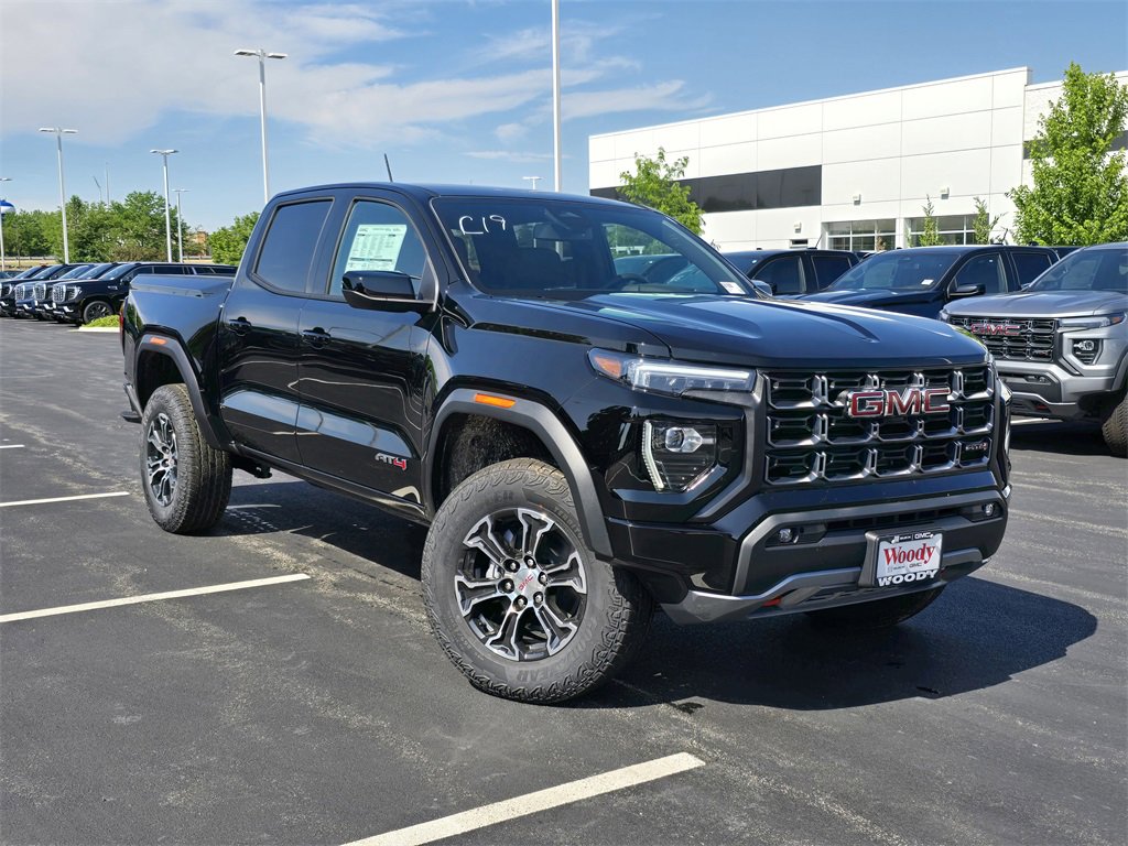 2025 Gmc Canyon AT4 photo 2