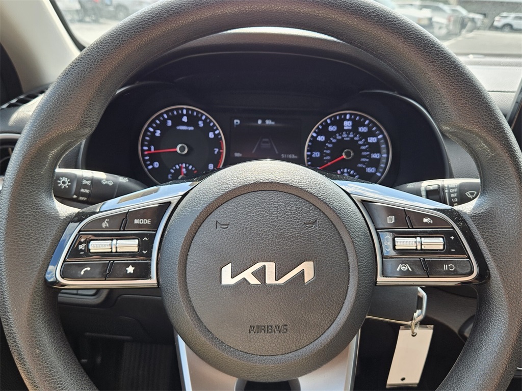 2023 Kia Forte LXS photo 21
