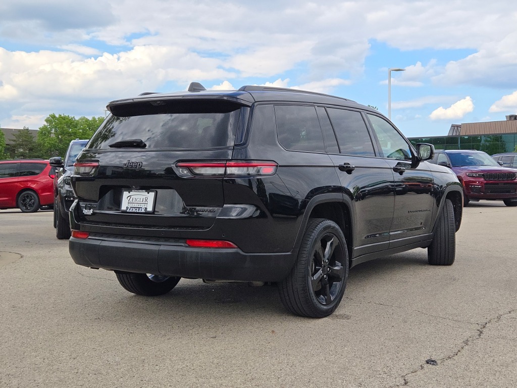 2022 Jeep Grand Cherokee Limited photo 13