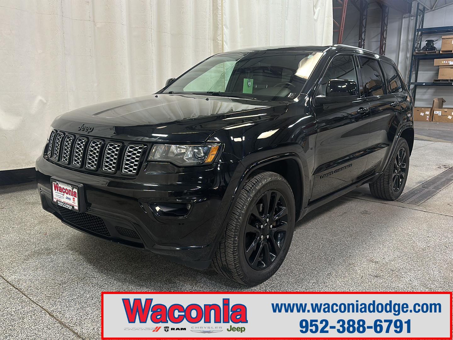 2019 Jeep Grand Cherokee Altitude's photo