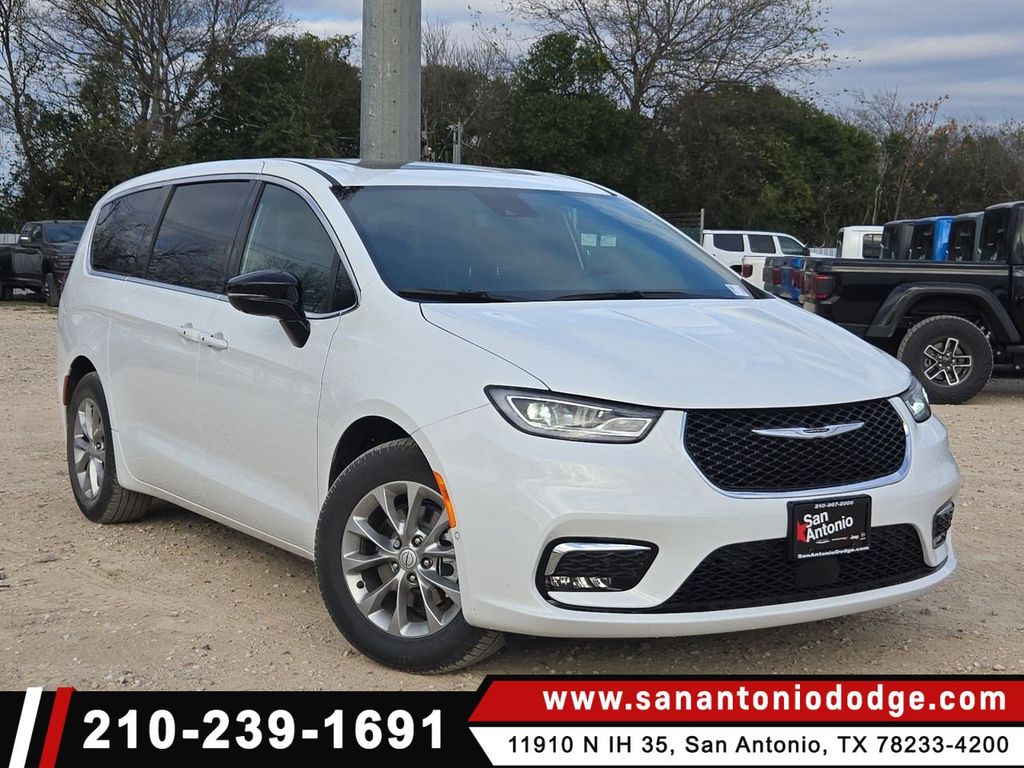 2026 Chrysler Pacifica