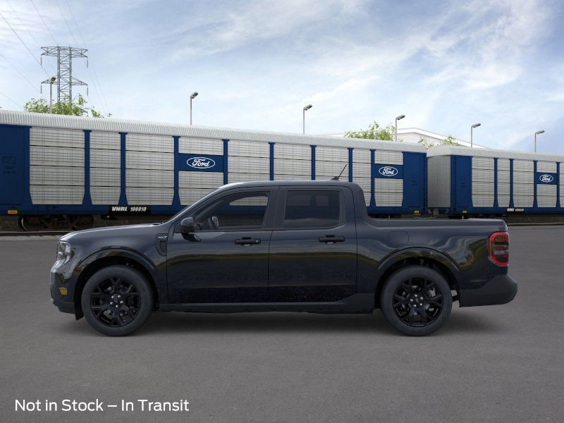 2025 Ford Maverick XLT photo 3