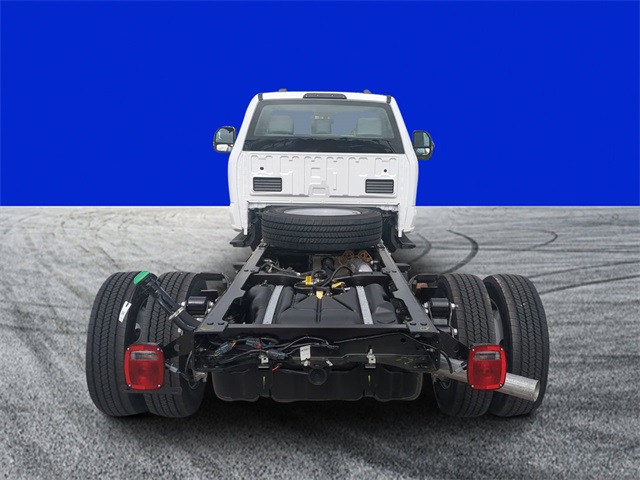 2025 Ford F-450 XL photo 4