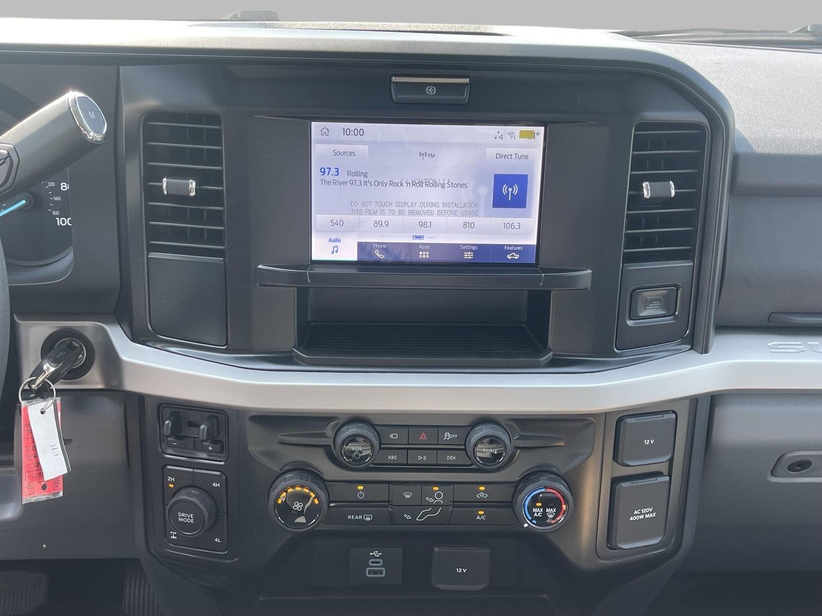 2025 Ford F-250 XLT photo 24