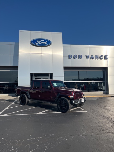 2021 Jeep Gladiator Sport S's photo