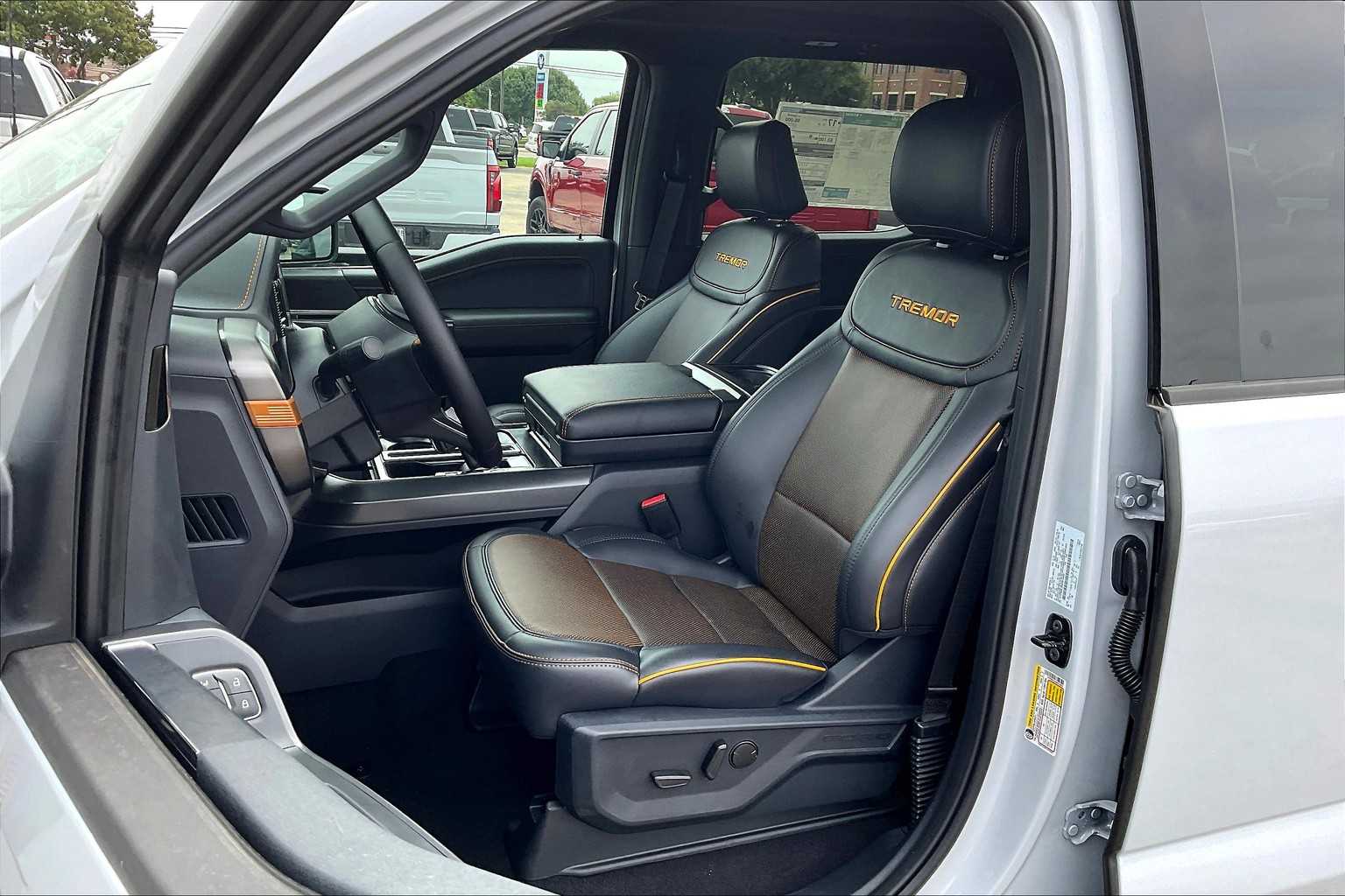 2025 Ford F-150 Tremor photo 9