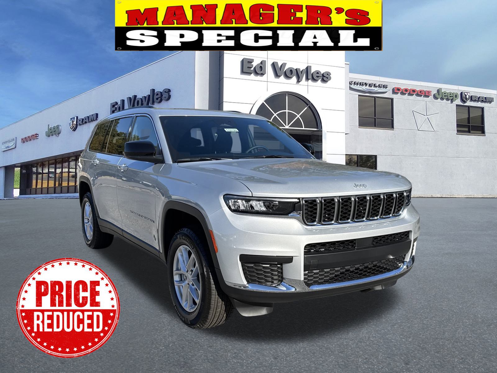 2025 Jeep Grand Cherokee L Laredo's photo
