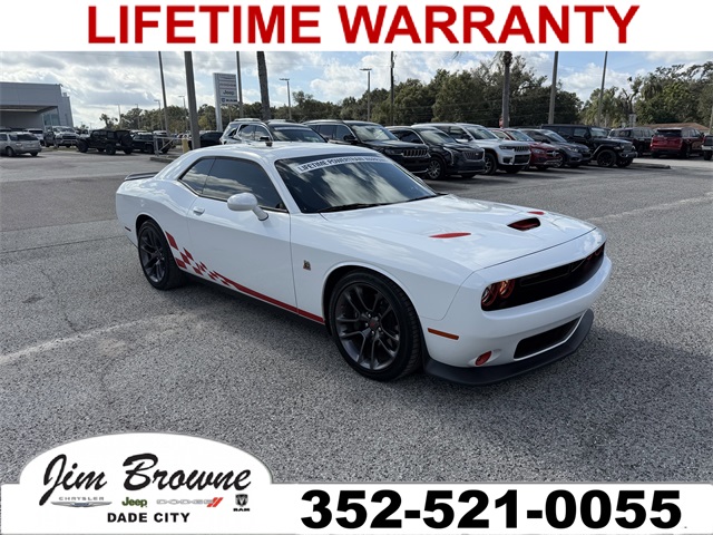 2023 Dodge Challenger R/T's photo