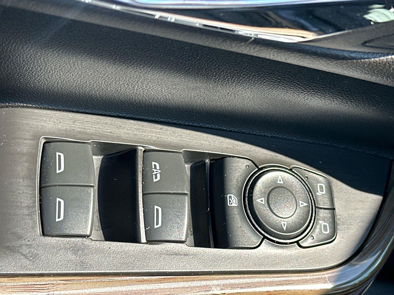 2019 Gmc Acadia SLE photo 9