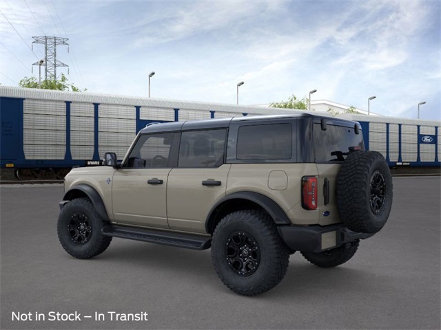 2025 Ford Bronco Outer Banks photo 4