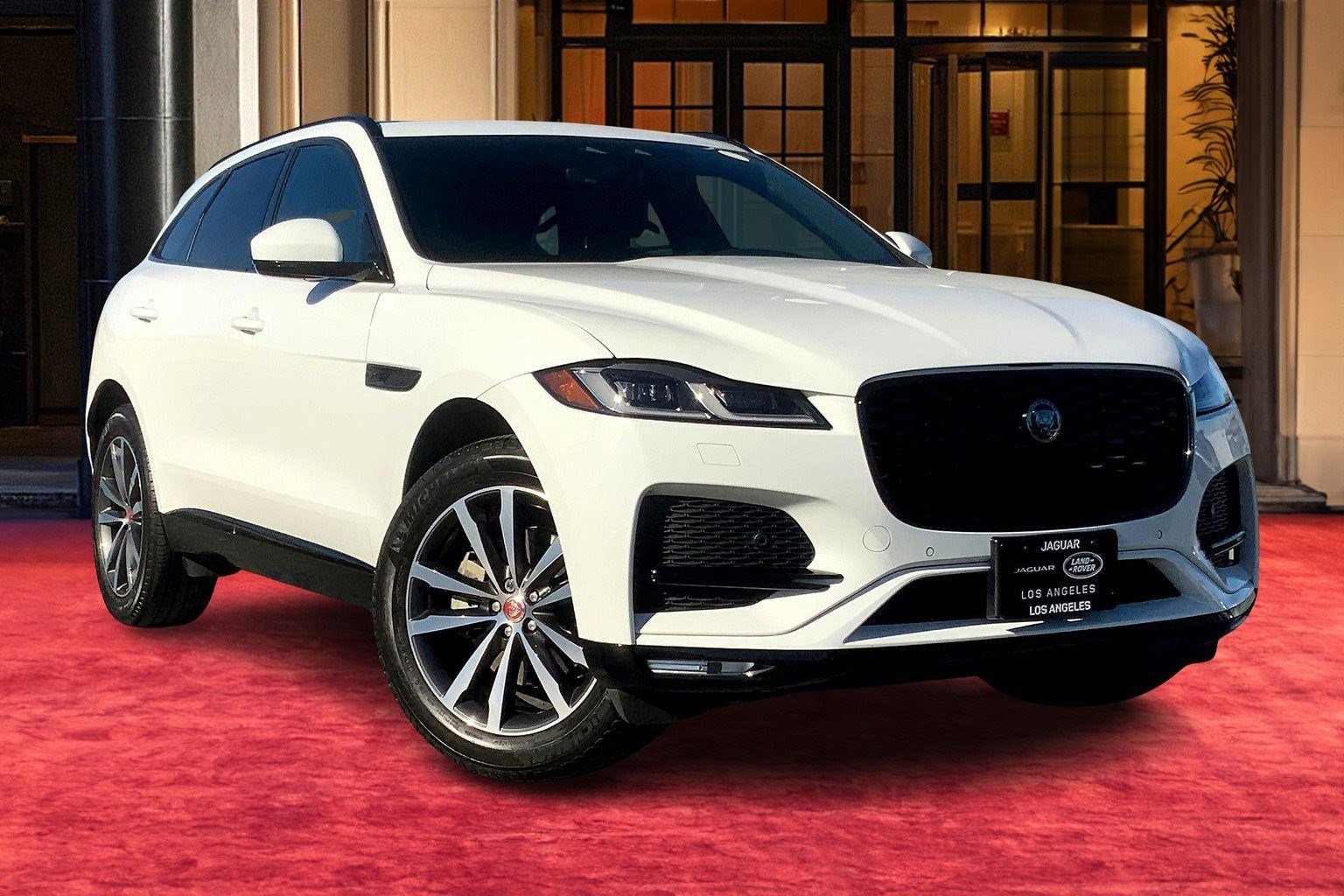 2022 Jaguar F-PACE P250 S photo 8