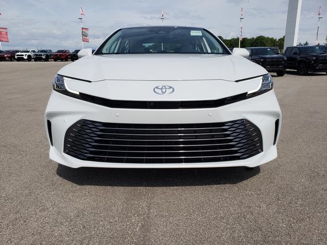 2025 Toyota Camry XLE photo 2