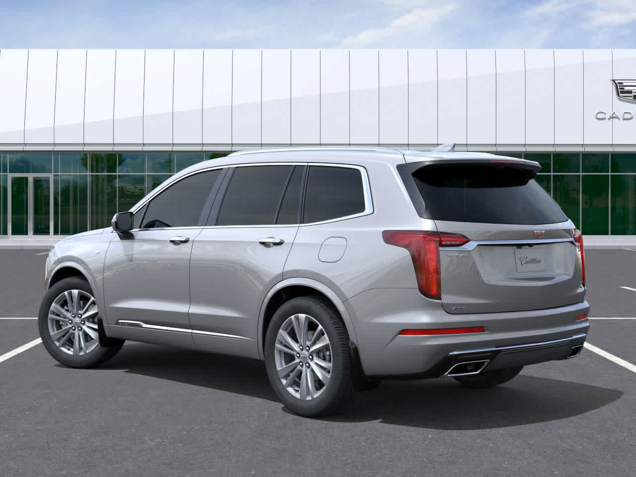 2025 Cadillac XT4 Premium Luxury photo 2