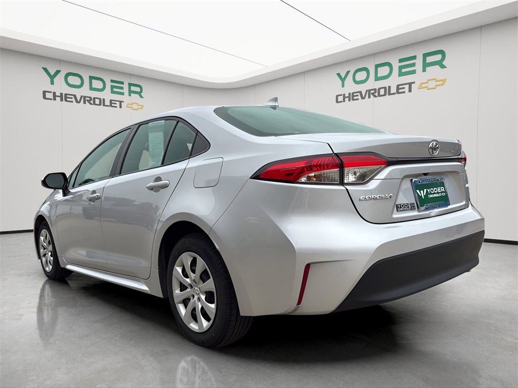 2023 Toyota Corolla LE photo 10