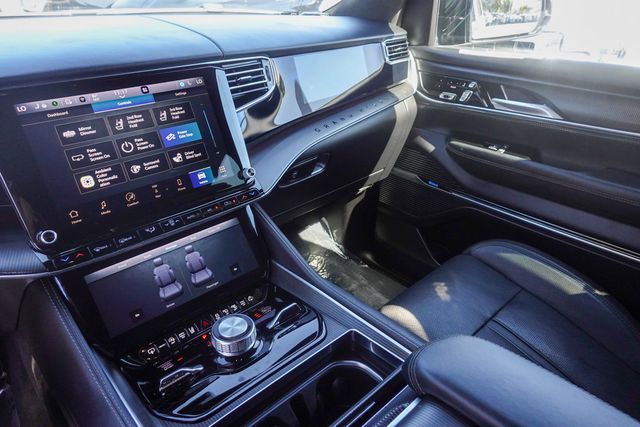 2024 Jeep Grand Wagoneer L II photo 22