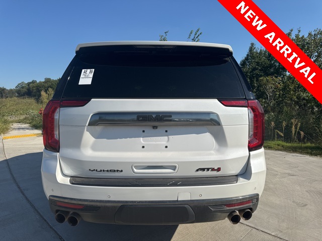 2022 Gmc Yukon XL AT4 photo 4