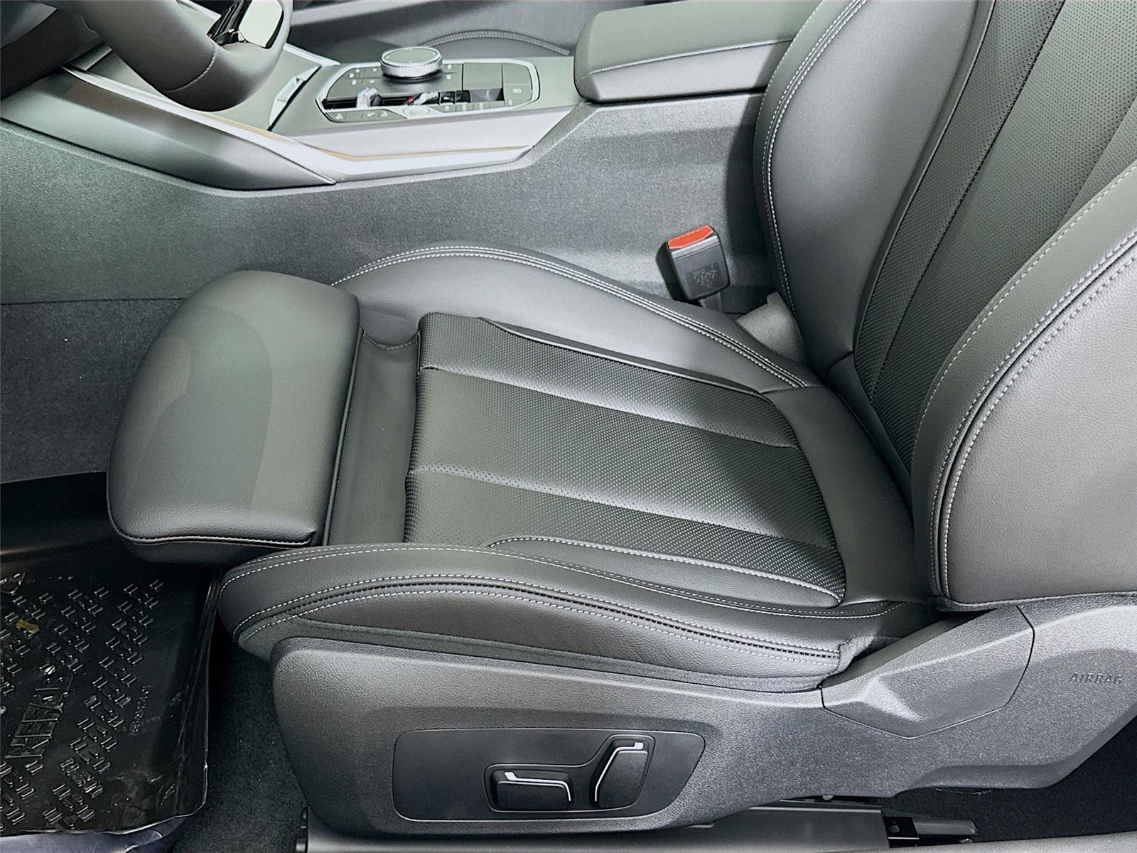 2025 Bmw 230i xDrive photo 19