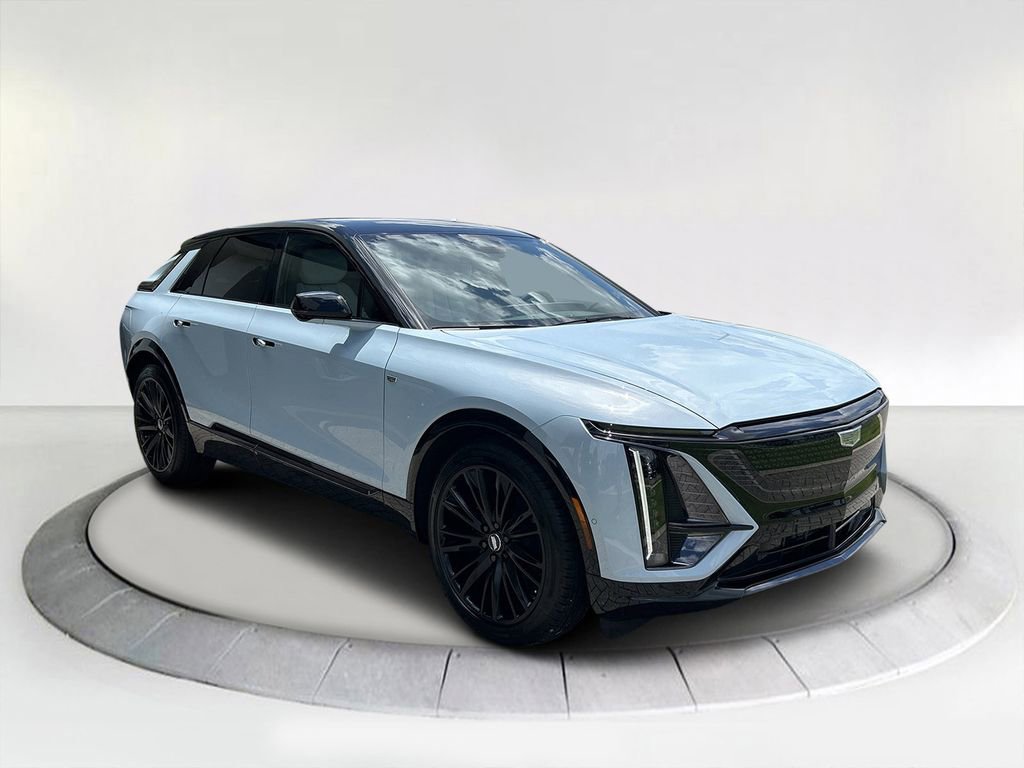 2025 Cadillac Lyriq Sport photo 7
