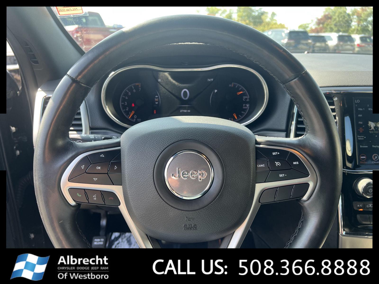 2022 Jeep Grand Cherokee Laredo X SE Altitude photo 24