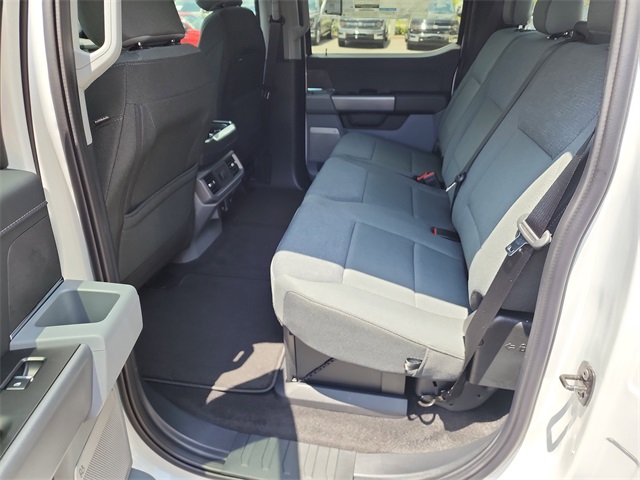 2025 Ford F-150 XLT photo 12
