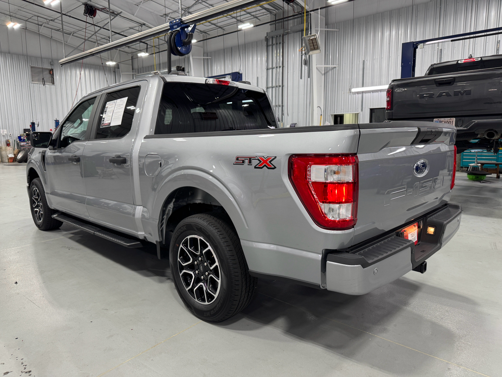 2023 Ford F-150 XL photo 8