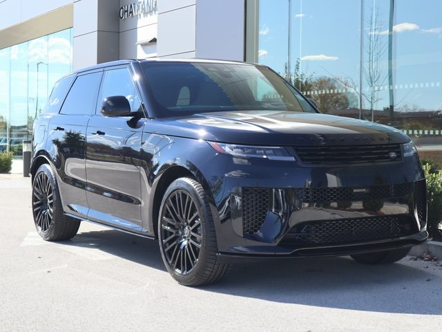 2025 Land Rover Range Rover Sport photo 2