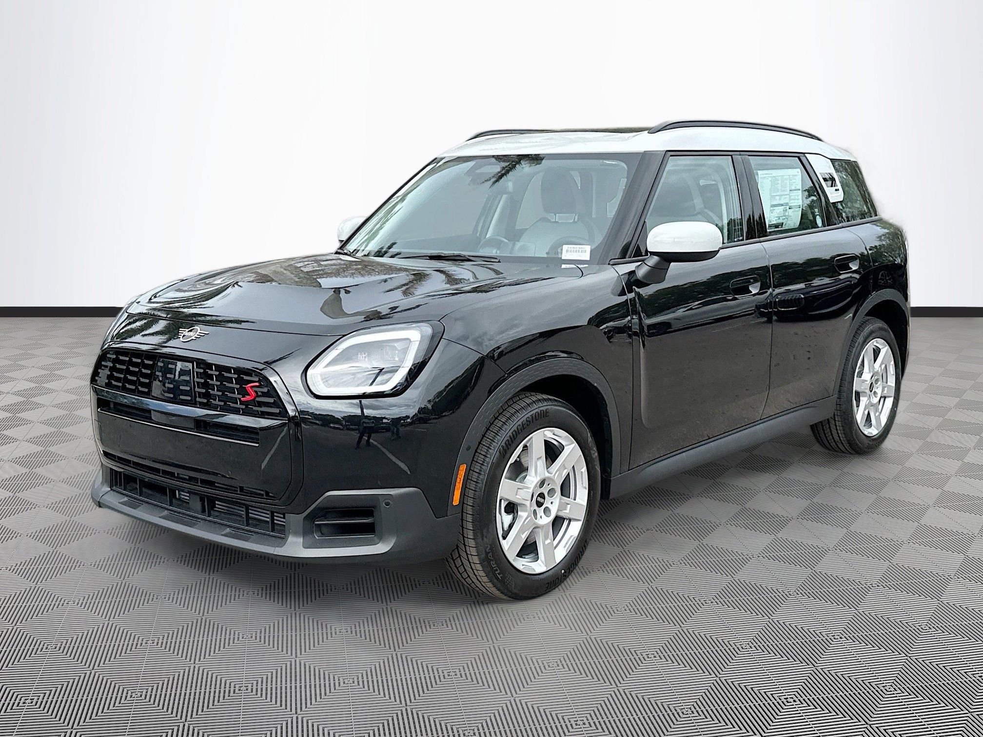 2025 Mini Countryman Signature ALL4 photo 3