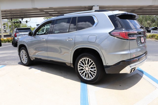 2025 Gmc Acadia Denali photo 4