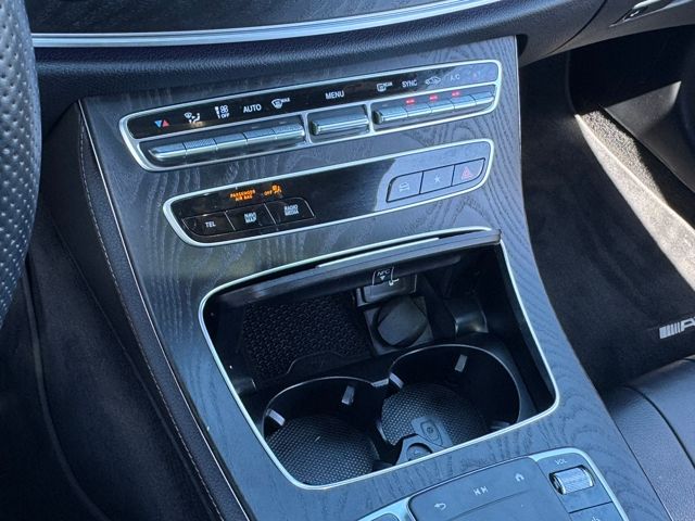 2022 Mercedes Benz E 450 photo 17