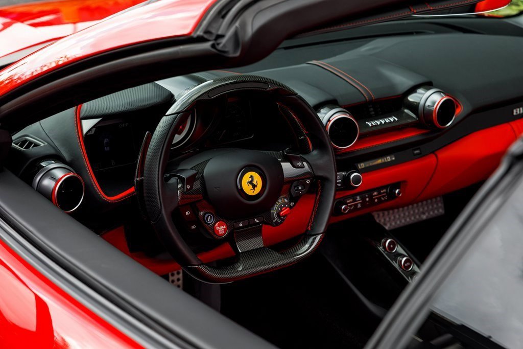 2022 Ferrari 812 GTS photo 39