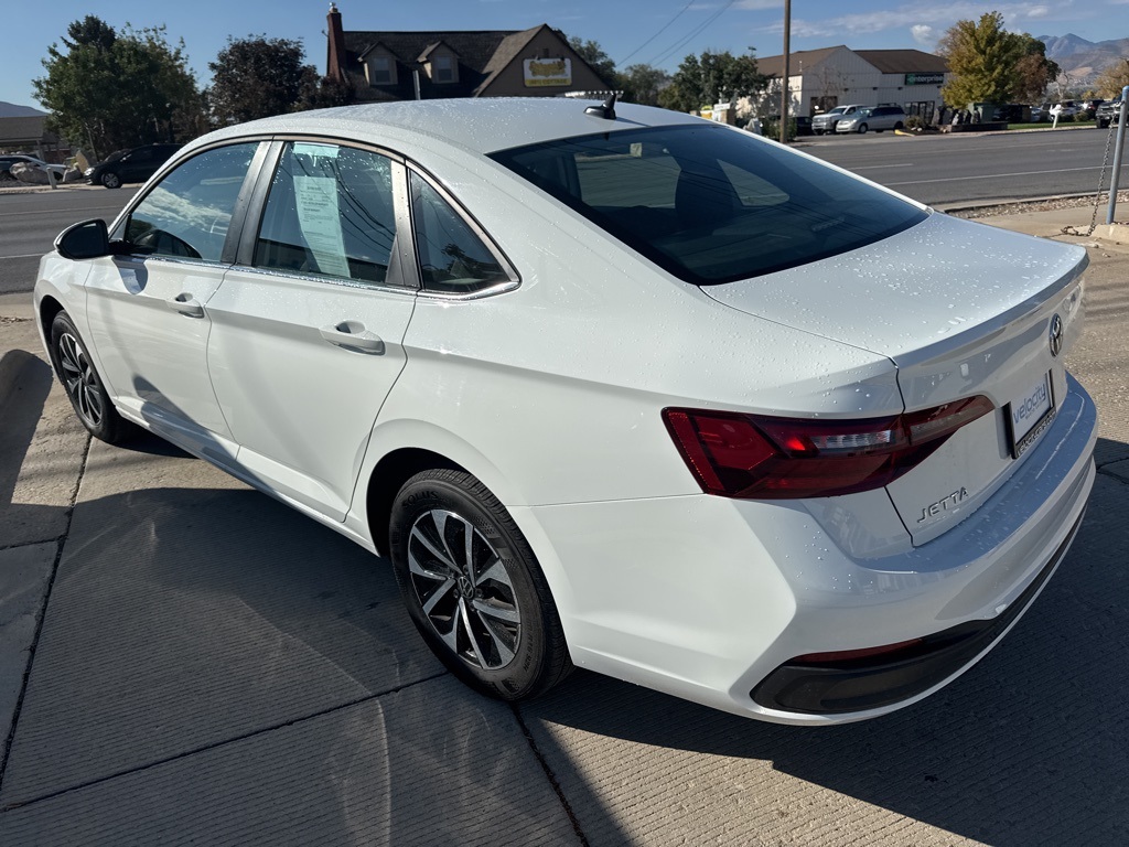 2024 Volkswagen Jetta 1.5T S photo 3