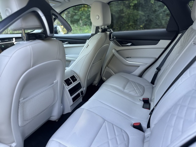 2022 Jaguar F-PACE P250 S photo 15