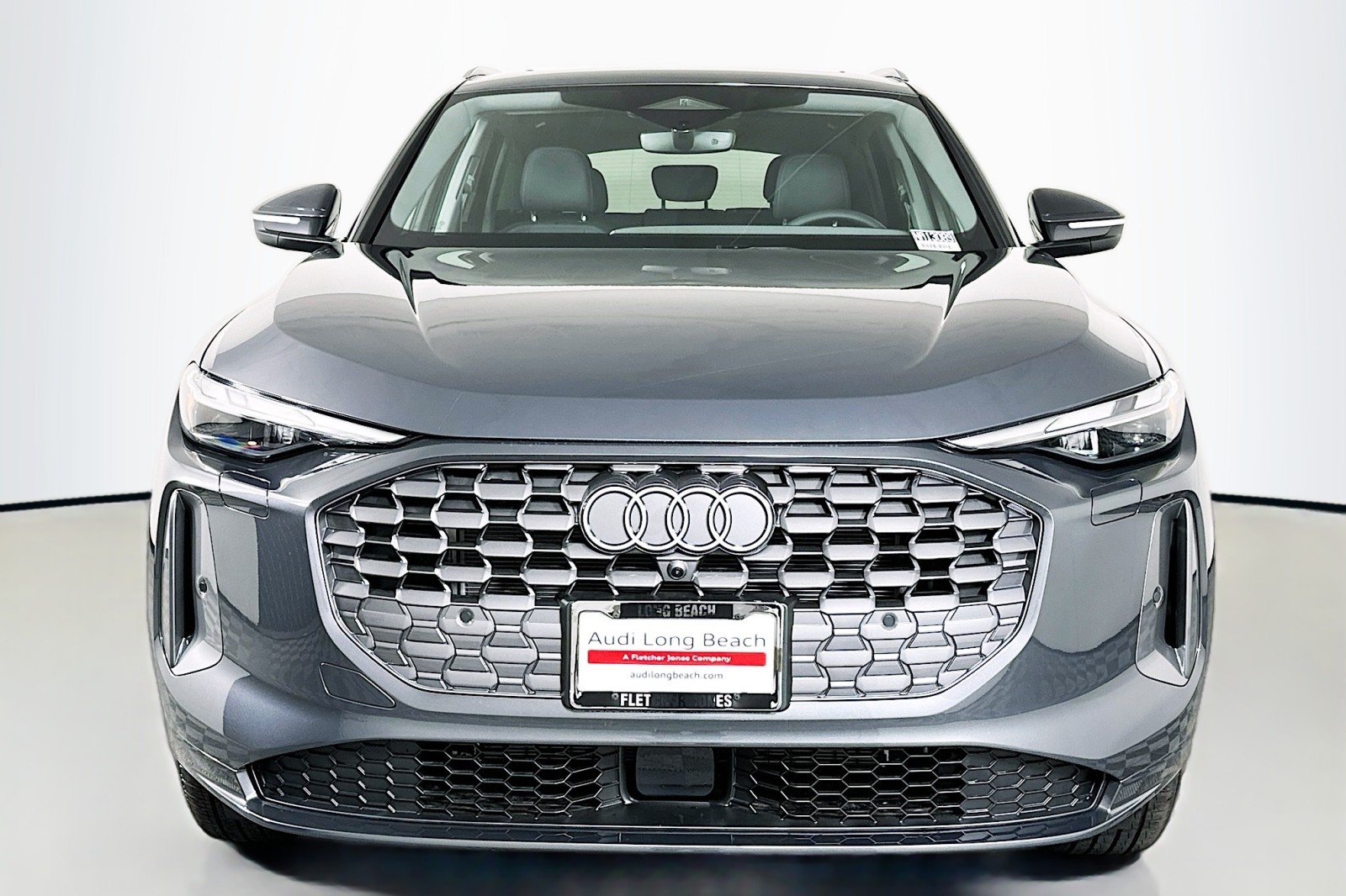 2025 Audi Q5 Premium photo 2