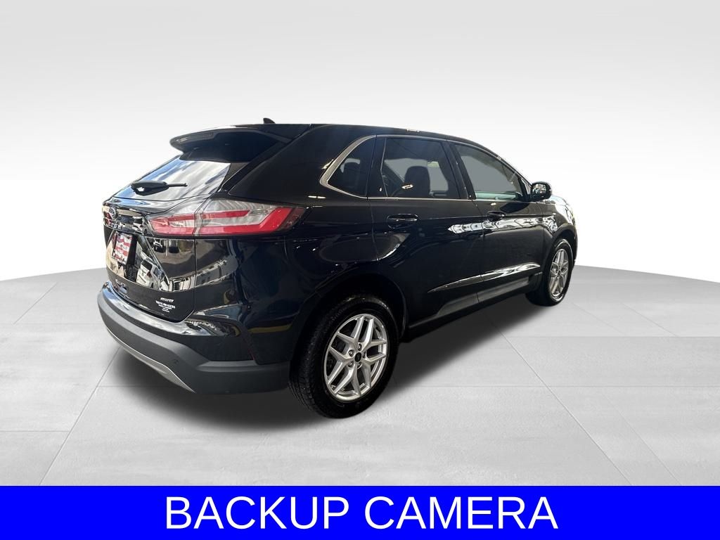 2023 Ford Edge SEL photo 4